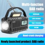 SiGN Nödradio DAB+/FM med handvev/batteri/solceller/USB-ström – svart - Bild 3