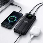 SiGN kraftfull powerbank med inbyggda kablar, 20000mAh – svart - Bild 2