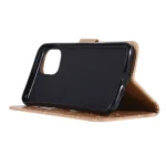 iPhone 11 fodral med ett fjärilstryck - Guld - Bild 2