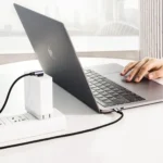 UGREEN USB-C till vinklad USB-C-kabel, PD, 60W, 3A, 2m - Grå/svart - Bild 3